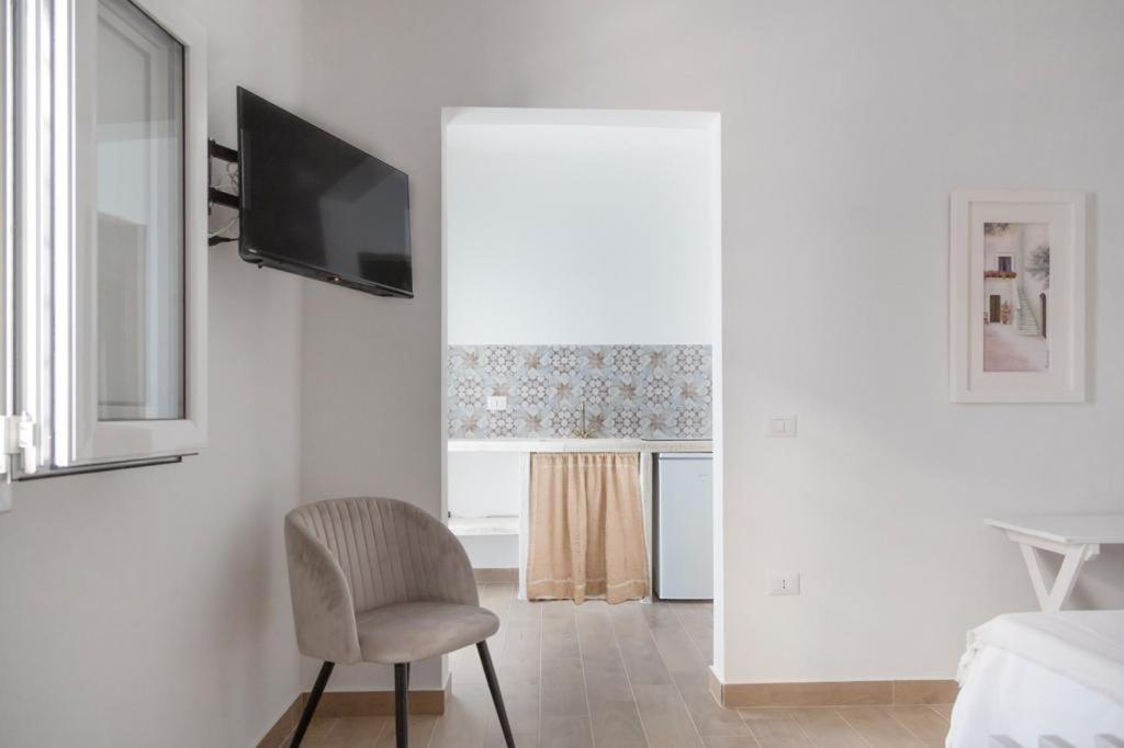 Bed and Breakfast Lovin Puglia Vacation Бари Экстерьер фото
